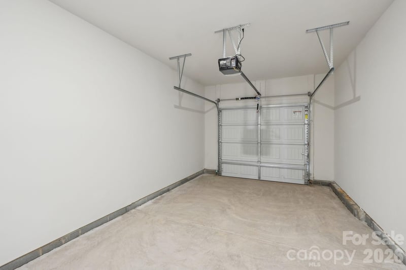 9021 Foggy Brook Loop, Charlotte, NC 28216