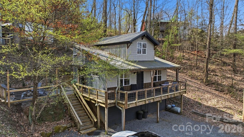 2630 Yodelers Hl, Bryson City, NC 28713