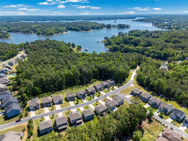 2233 Sussex Rd, York, SC 29745