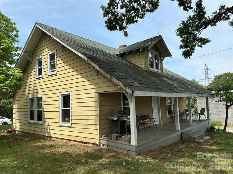 5149 Boone Trl, Millers Creek, NC 28651
