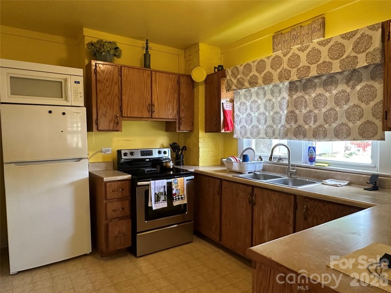 5149 Boone Trl, Millers Creek, NC 28651
