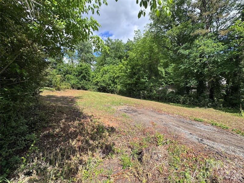 442 Lincoln St, Belmont, NC 28012