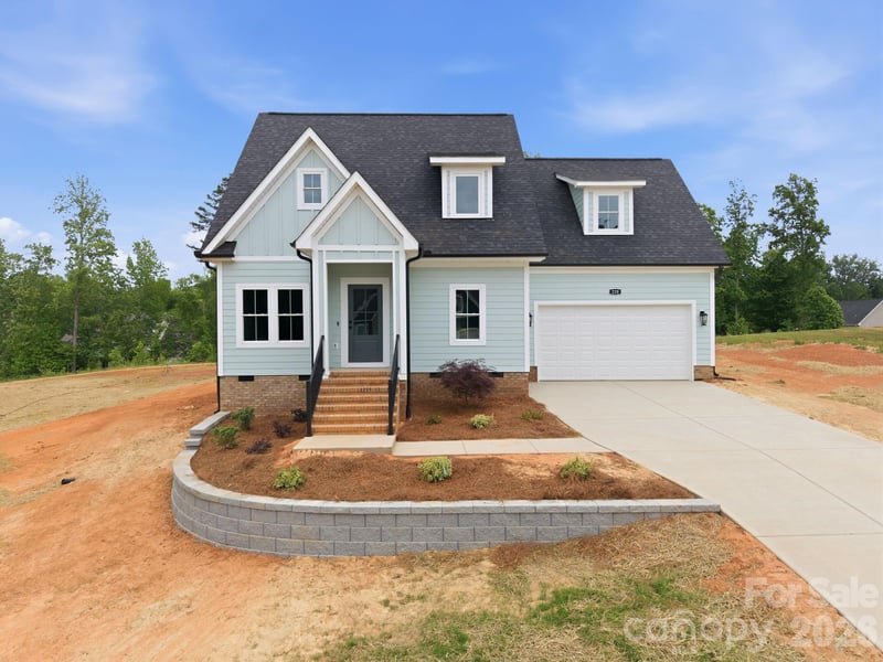 220 Autumn Blaze Rd, China Grove, NC 28023