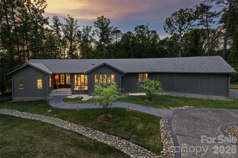 27 Tommy Ray Rg, Weaverville, NC 28787