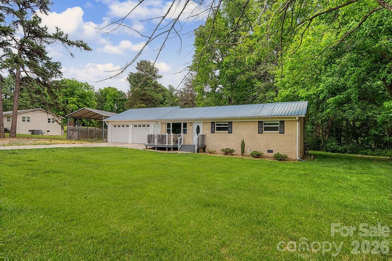 630 Ginger Cake Rd, Lancaster, SC 29820