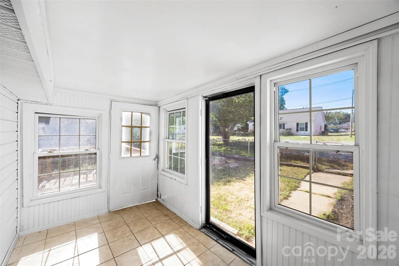 709 A St, Bessemer City, NC 28016