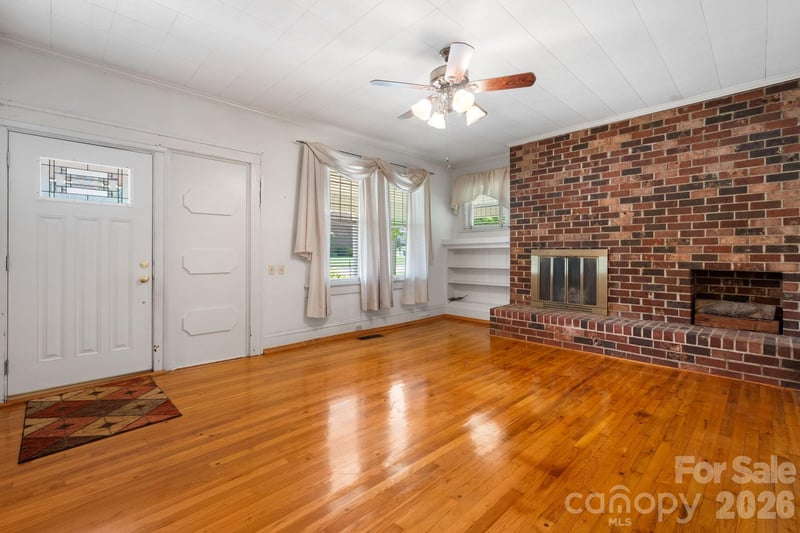 207 Main St, Maiden, NC 28650