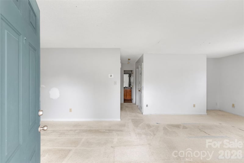 701 Jerilyn Dr, Charlotte, NC 28212