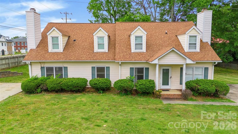 701 Jerilyn Dr, Charlotte, NC 28212