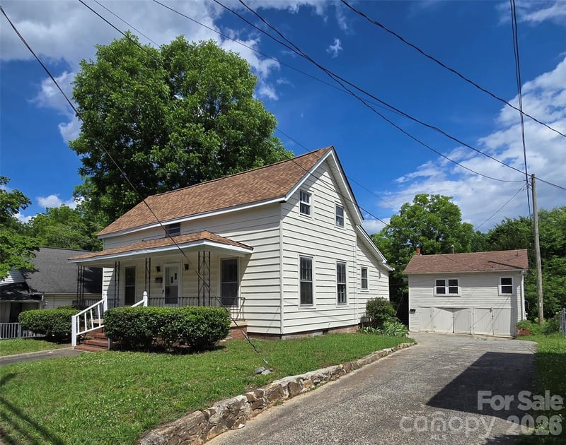 184 Cabarrus Ave, Concord, NC 28025