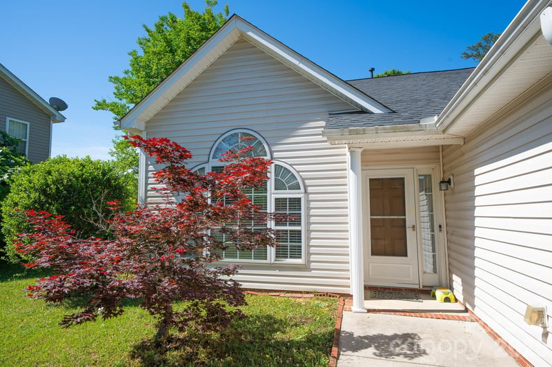 1110 Newfound Hollow Dr, Charlotte, NC 28214