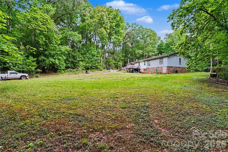 1116 Billy Howey Rd, Waxhaw, NC 28173