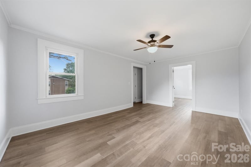 912 Center St, Hickory, NC 28602
