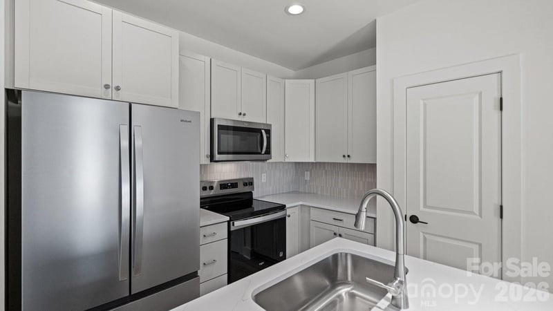 2160 Fieldcrest Ave, Gastonia, NC 28054