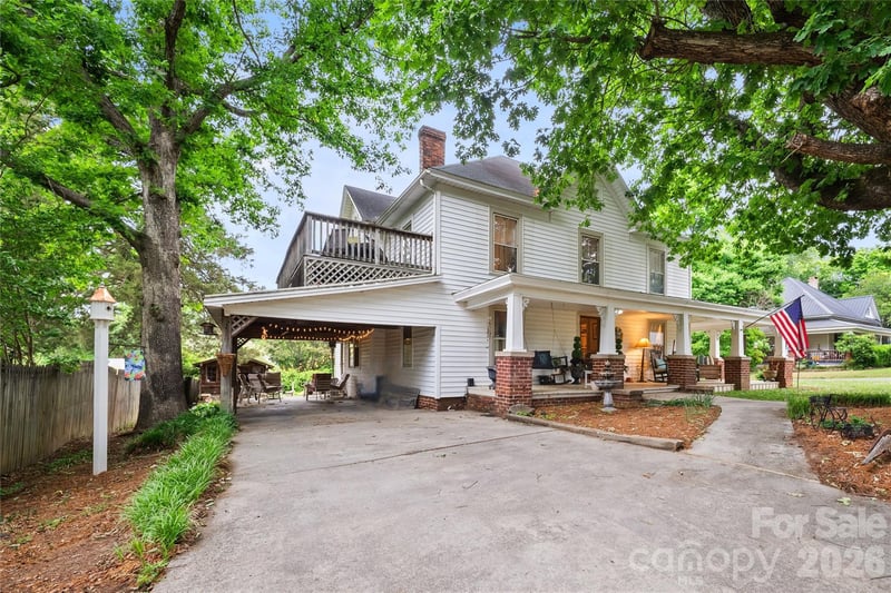 216 2nd St, Denton, NC 27239
