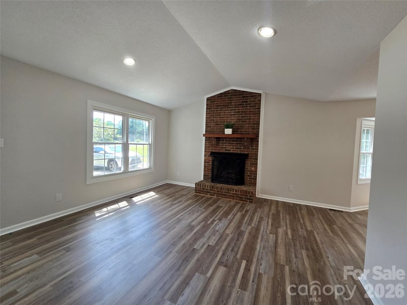 2306 Firmin Ct, Gastonia, NC 28056