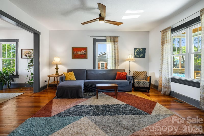 17 Ora St, Asheville, NC 28801