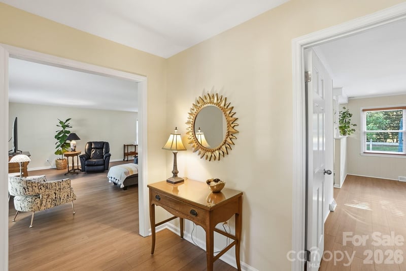 1200 Beechdale Dr, Charlotte, NC 28212