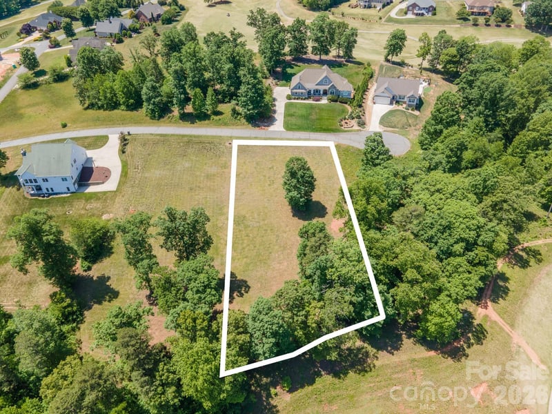 3656 Cornwell Ct #142, Morganton, NC 28655