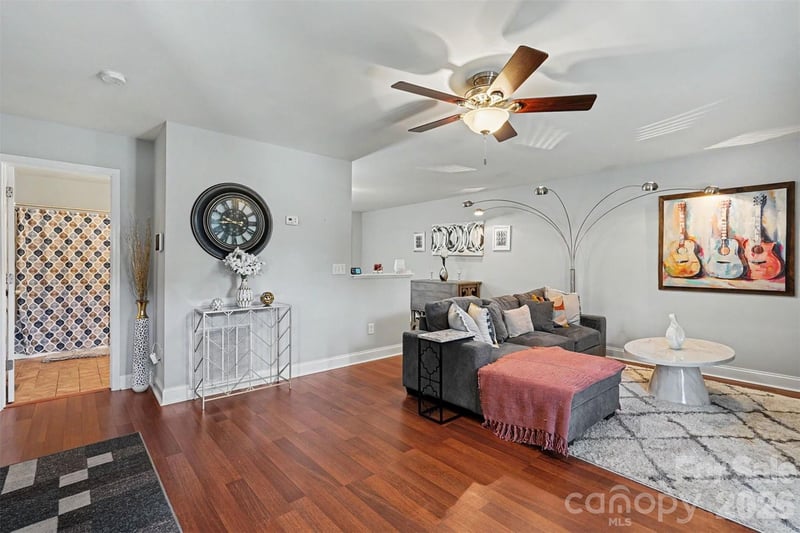1001 Rainbow Dr, Kannapolis, NC 28081