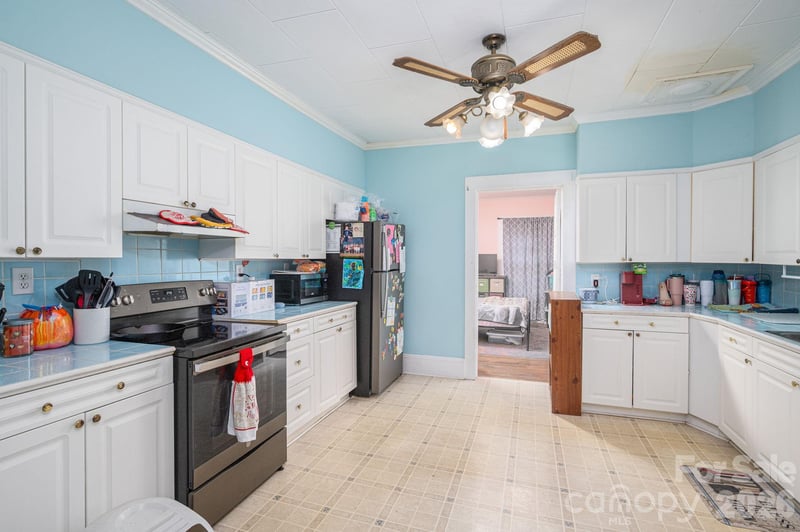 101 Huss Ave, Cherryville, NC 28021