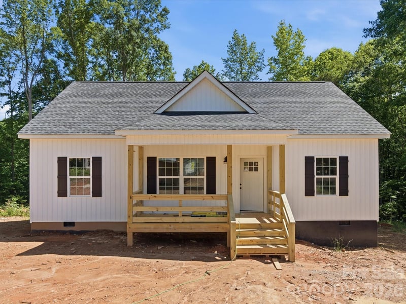 1222 Woodpecker Dr, Clover, SC 29710