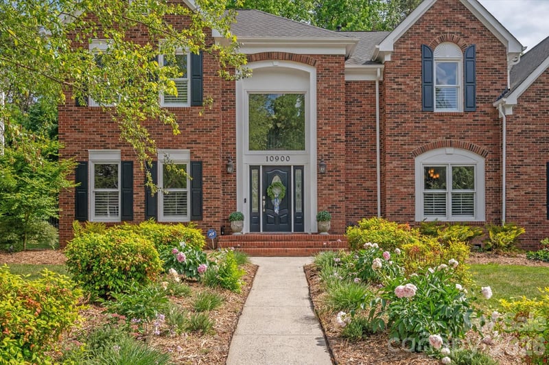 10900 Jordan Rae Ln, Charlotte, NC 28277