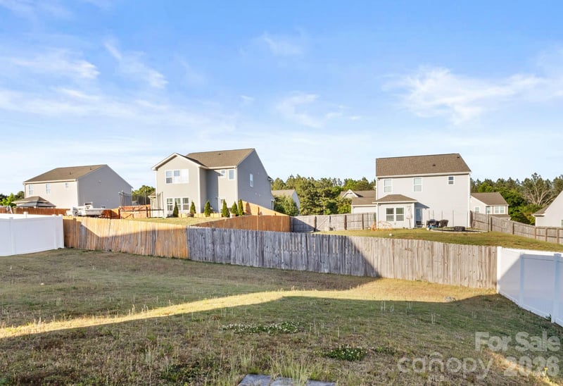 5153 Meanna Dr, Clover, SC 29710