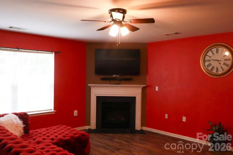 4410 Austin Dekota Dr, Charlotte, NC 28269
