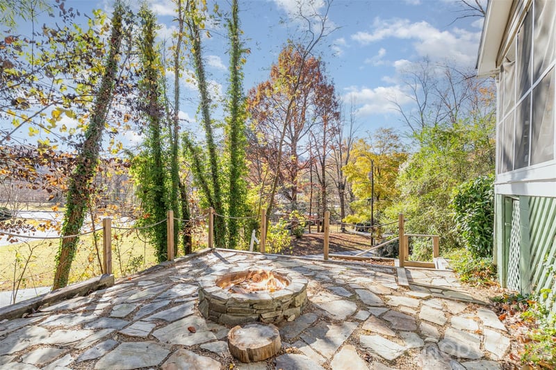 243 Boys Camp Rd, Lake Lure, NC 28746
