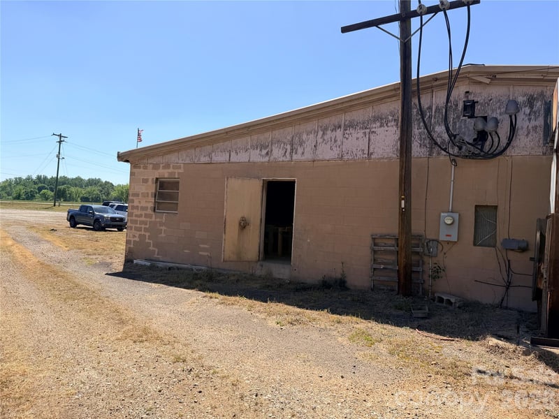 Needmore Rd, Woodleaf, NC 27054