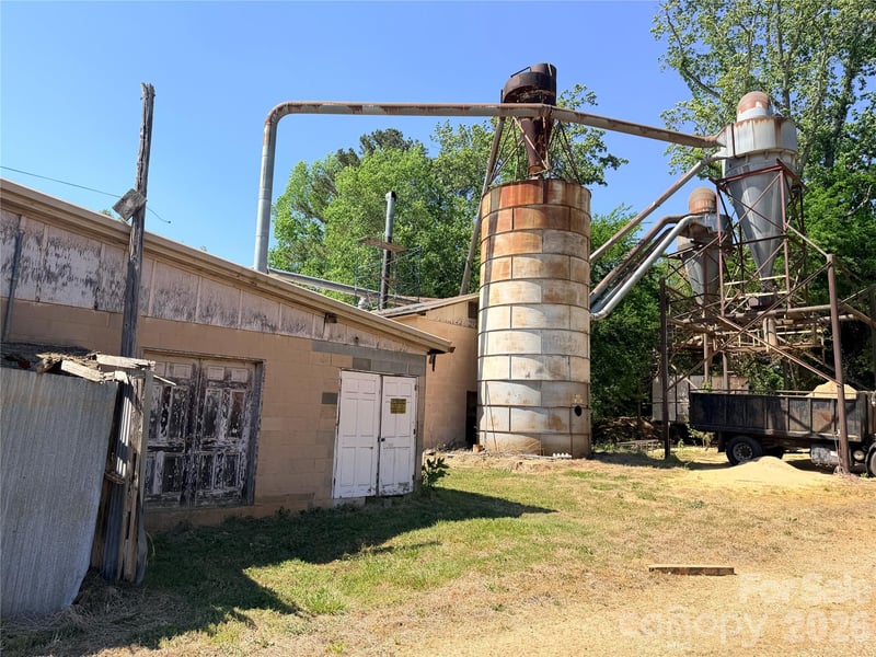 Needmore Rd, Woodleaf, NC 27054