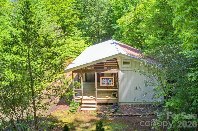 223 Little Cove Rd, Sylva, NC 28779