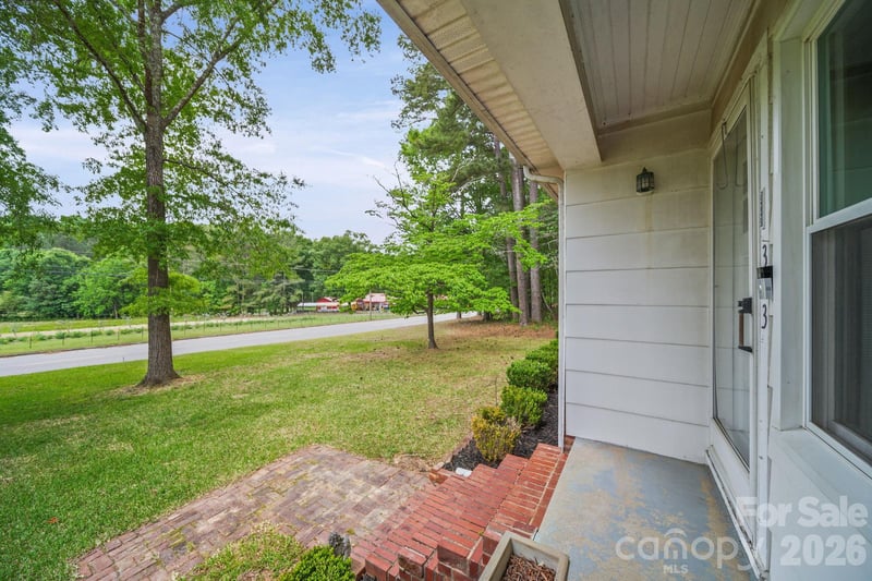 303 Allenton St, Mount Gilead, NC 27306