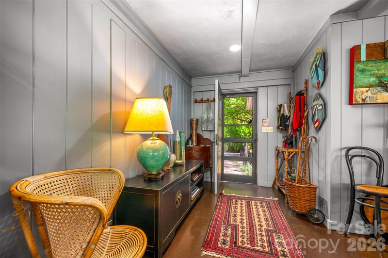 484 Sourwood Ridge Rd, Tryon, NC 28782