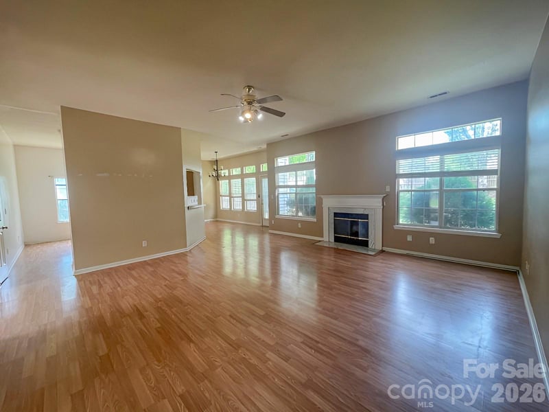 8418 Red Cypress Ct, Charlotte, NC 28216