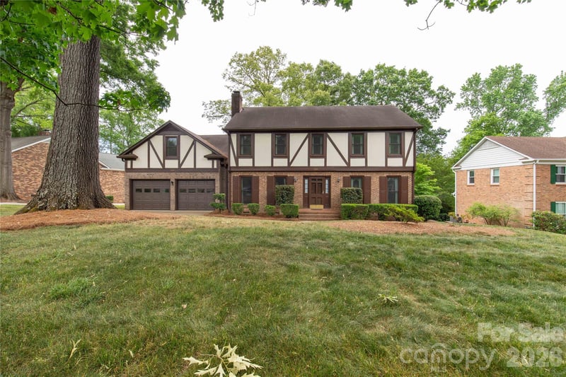 7201 Hopeton Rd, Charlotte, NC 28210