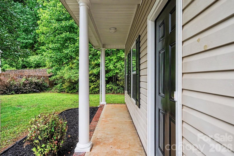 6116 Firethorne Ln, Concord, NC 28025