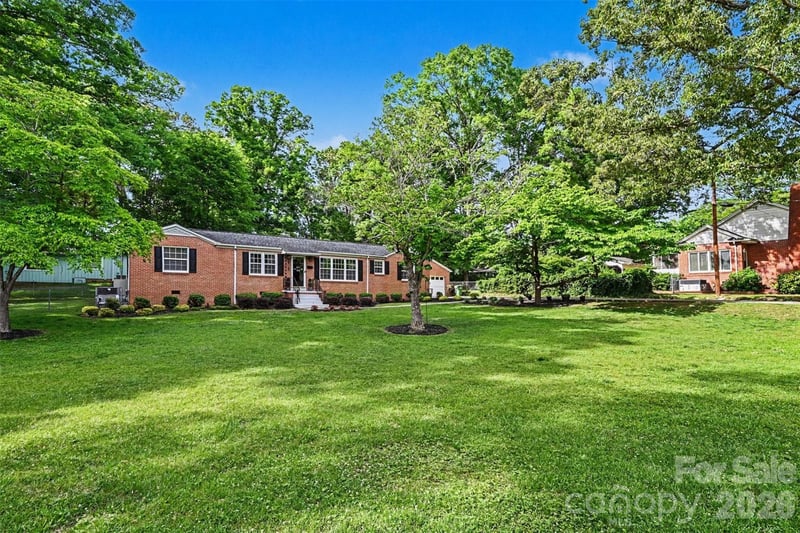 704 Marion Sims Dr, Lancaster, SC 29720