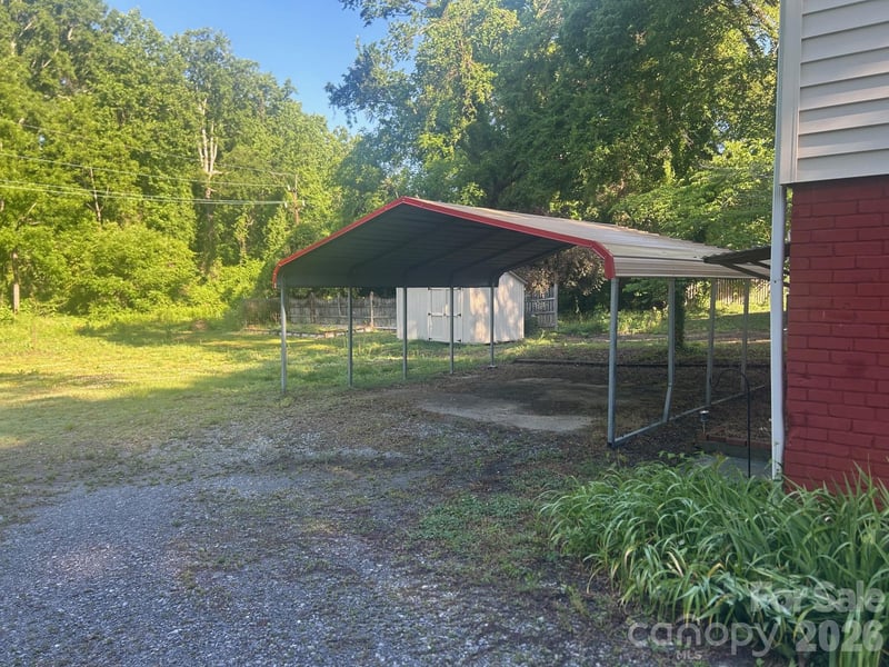 831 Jackson St, Gastonia, NC 28052