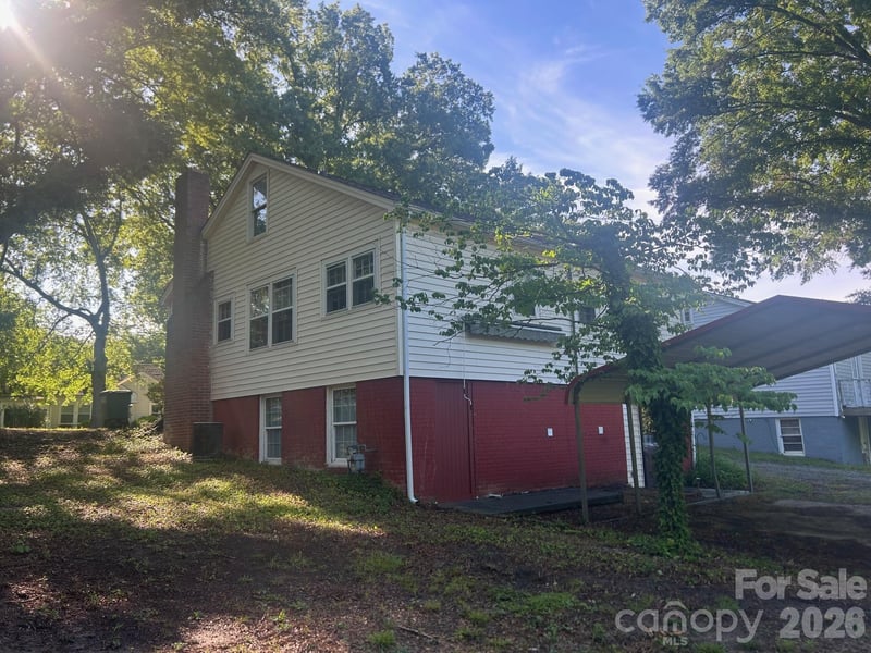 831 Jackson St, Gastonia, NC 28052