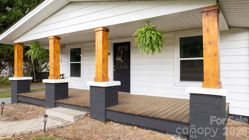 3941 Springs Rd, Conover, NC 28613