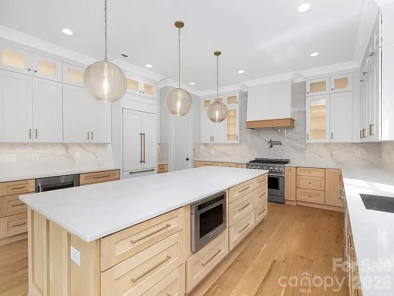4339 Castlewood Rd, Charlotte, NC 28209