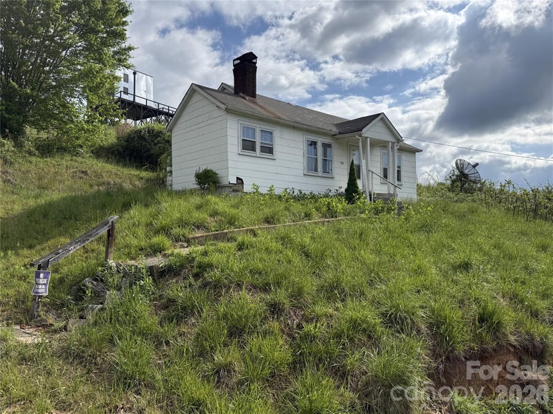 176 Laurel Branch Cemetery Rd, Weaverville, NC 28753