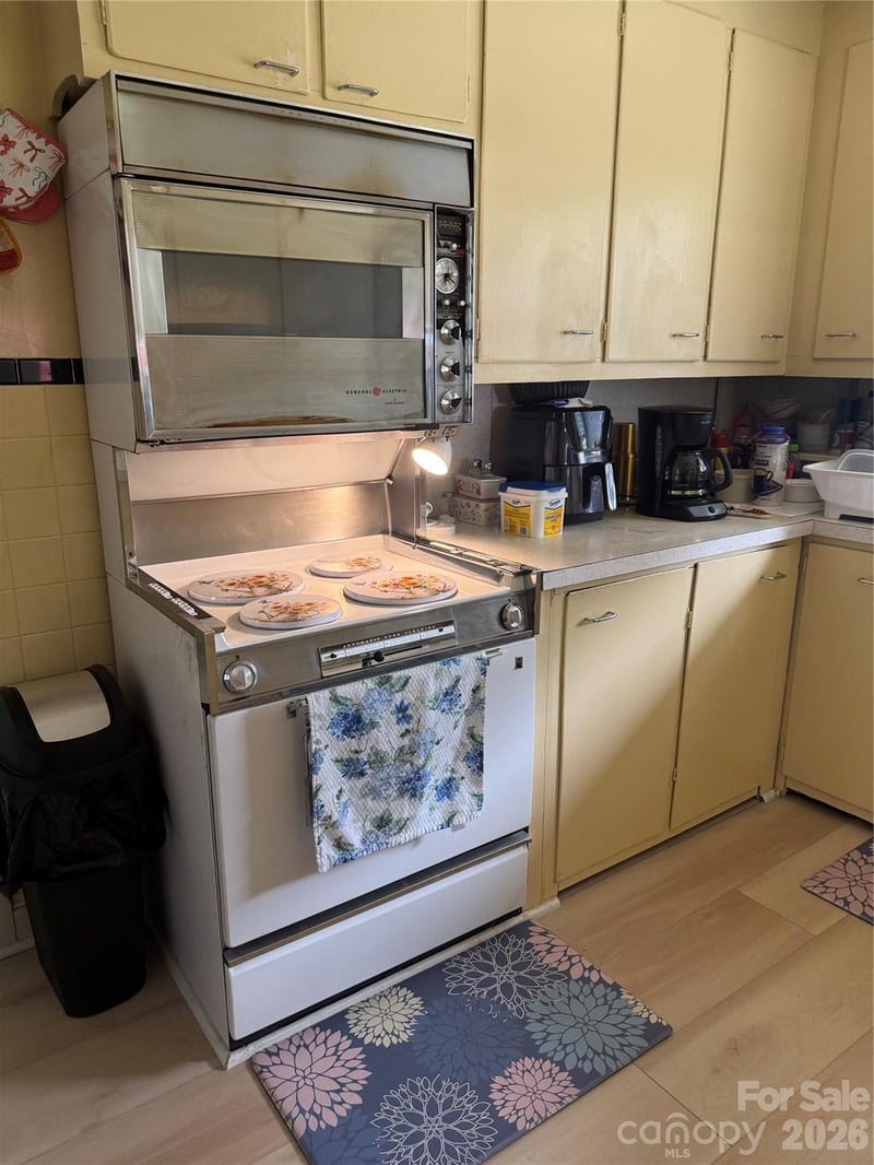 191 Nc 16 Hw, Taylorsville, NC 28681
