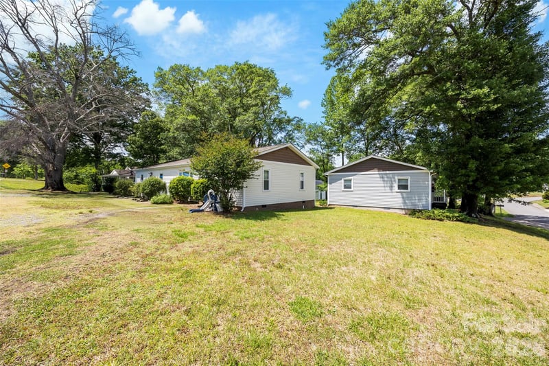 414 Wilkins St, Dallas, NC 28034