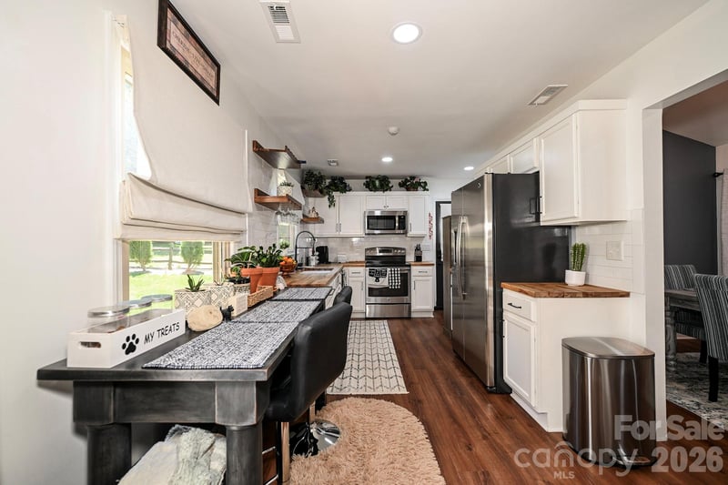 8831 Gamesford Dr #74, Charlotte, NC 28277