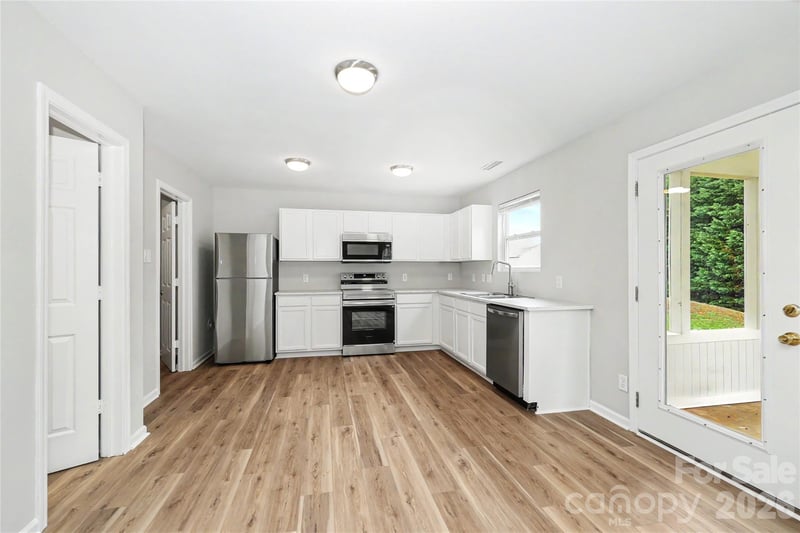 3361 Table Rock Dr, Gastonia, NC 28052