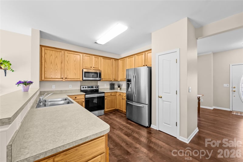 11229 Palomar Mountain Dr, Charlotte, NC 28278