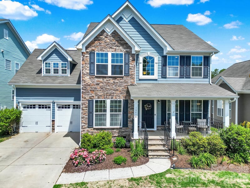 16416 Leavitt Ln, Davidson, NC 28036
